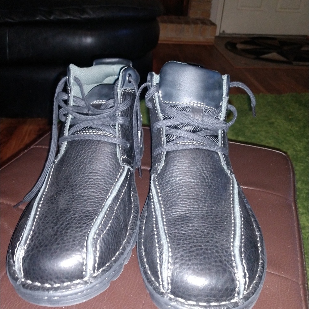 Black shoes
